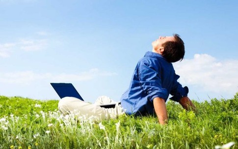 40 tuổi nghỉ hưu, 45 tuổi quay lại xin việc: Bẫy tài chính khiến nhiều người 'tụt dốc' không phanh