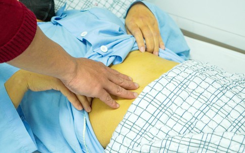 Người phụ nữ 40 tuổi ở Phú Thọ suy gan cấp, da vàng như nghệ thừa nhận một sai lầm nhiều người Việt mắc phải