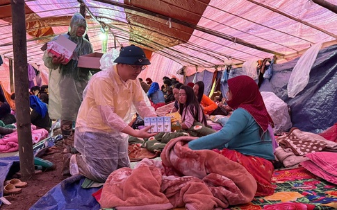 Vingroup tiếp tục hỗ trợ thêm 500 tỷ cứu trợ miền Trung, nâng tổng đóng góp lên 1.000 tỷ đồng