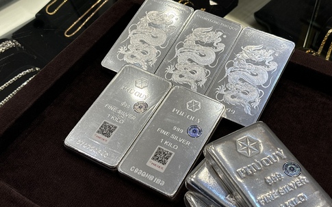 Giá bạc hôm nay 26/11: Bạc trong nước bật tăng gần 20.000 đồng/lượng ngay khi mở phiên