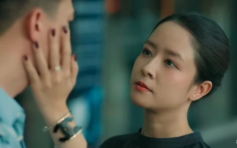 Tú bất an trước sự xuất hiện bất ngờ với 'My - Bí thư A5' và Hoàng 'cận'