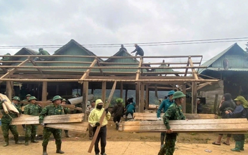 Đà Nẵng triển khai ứng phó bão số 15 và nguy cơ sạt lở sau mưa lũ kéo dài