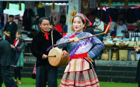 Nhiều hoạt động 'Chào năm mới 2026' tại Làng Văn hóa - Du lịch