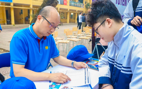 Tuyển sinh 2026: Loạt trường đại học tiếp tục 'săn' thí sinh có chứng chỉ SAT