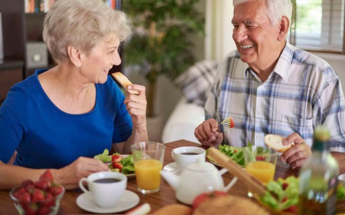 Sau khi nghỉ hưu, người trên 65 tuổi nên bổ sung thực phẩm này để về già sống an vui, kéo dài tuổi thọ