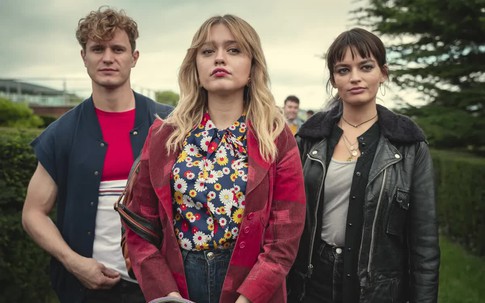 Nữ diễn viên phim 'Sex Education' góp mặt trong phim huyền thoại The Beatles