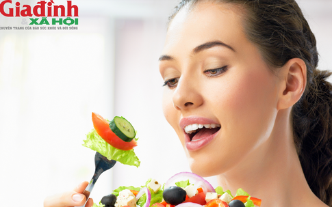 Mùa đông ăn gì để da mặt sáng mịn? Bí kíp giữ da căng bóng mà không cần đến spa