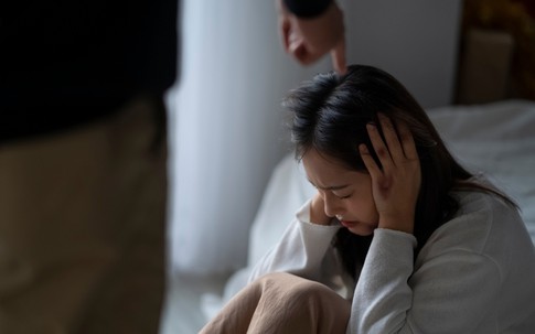 Vợ sốt 39 độ và lời nói cay nghiệt của chồng khiến cô lập tức muốn ly hôn