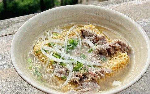 Người đàn ông nhập viện cấp cứu, suy gan sau khi cho 1 loại gia vị vào mì