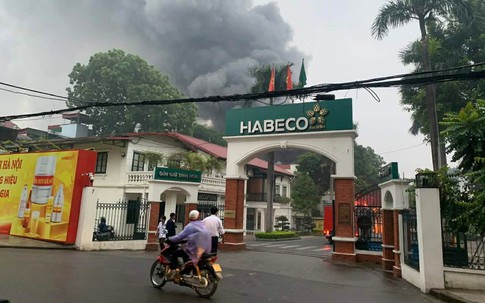 Cháy lớn tại Nhà máy Bia Hà Nội Habeco