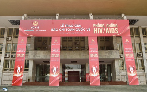 Lễ tổng kết và trao Giải Báo chí toàn quốc về phòng, chống HIV/AIDS