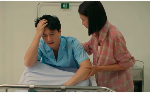 Ngân lộ chuyện bất ổn trong hôn nhân, Tú vẫn tin Bách hồi phục trí nhớ