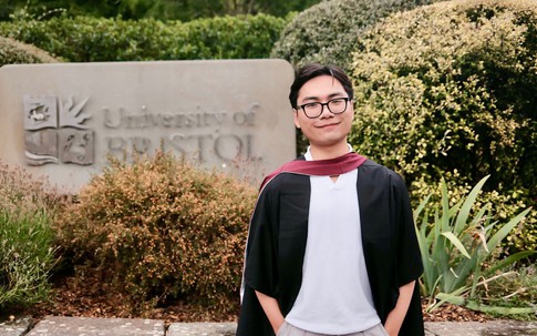 10X Việt đạt thạc sĩ xuất sắc nhờ hỗ trợ từ ChatGPT 'giải thích như trẻ 5 tuổi'