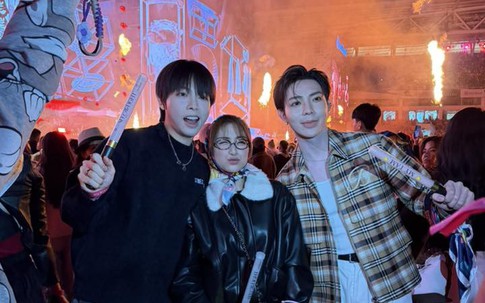 Hòa Minzy có động thái khiến fan thích thú sau concert của Mỹ Tâm 