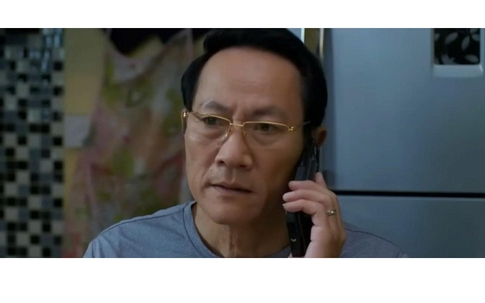 Ông Phi (NSƯT Hoàng Hải) bất ngờ bị nhóm người lạ mặt kéo đến đòi nợ