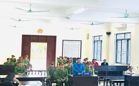 Nhận 5 triệu tiền công, lĩnh 20 năm tù vì vận chuyển 2 bánh heroin