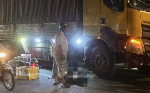 Hai thiếu niên tử vong trong vụ tai nạn với xe tải ở TP.HCM