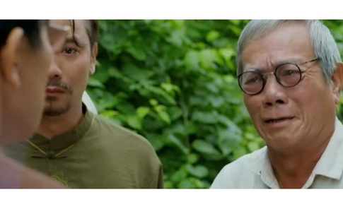 Bố ông Phi sốc nặng khi biết con trai túng thiếu phải bán nhà