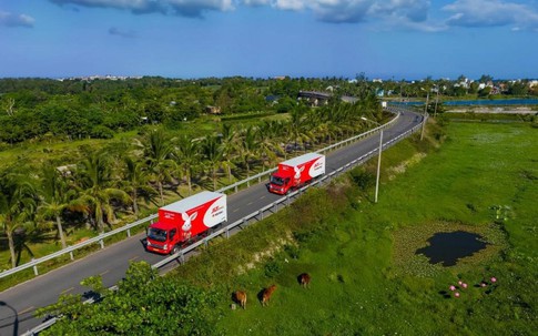 J&T Express nỗ lực kết nối buôn làng, mở lối phát triển nơi vùng biên viễn Chư Prông