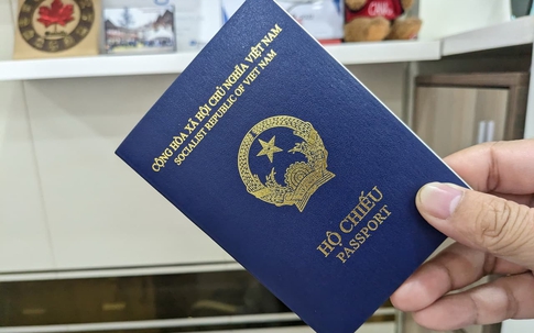 Tin sáng 26/12: Chỉ còn 6 ngày nữa hàng triệu người làm hộ chiếu (passport) không còn được hưởng quyền lợi đặc biệt này? Từ 1/1/2026, những phương tiện nào bị hạn chế đi vào đường vành đai 3?
