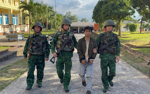 Bắt nam thanh niên vận chuyển 12.000 viên ma tuý qua biên giới