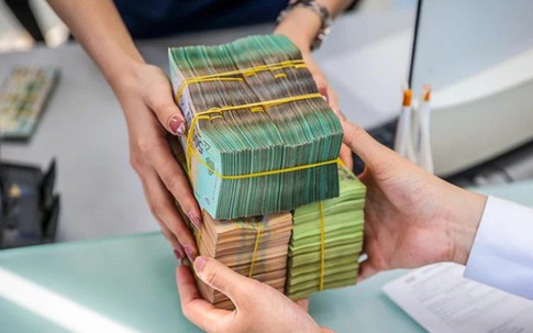 Sốc: Ngân hàng tung lãi suất khủng vượt 8,6% khi gửi tiết kiệm 13 tháng 