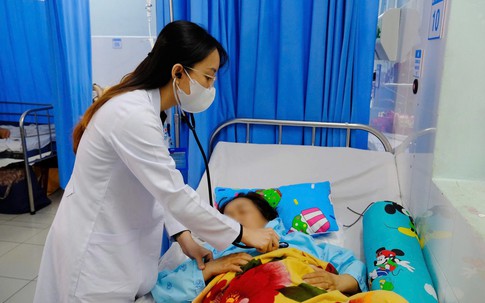 Cảnh báo xu hướng tự điều trị bệnh khiến nhiều người nguy kịch