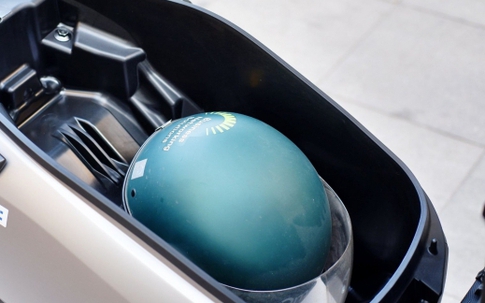 Trải nghiệm xe máy điện Honda ICON e: tại Việt Nam: Giá rẻ, pin tháo rời, cốp rộng, nay giảm sốc chỉ 14 triệu đồng