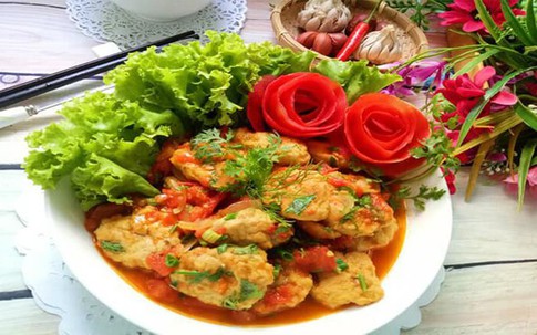 Chả cá ngon thế, lành thế tại sao ít có mặt trong mâm cỗ Tết?