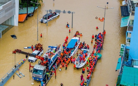 Tin sáng 5/12: Biển Đông sắp đón bão số 16; chi tiết lịch nghỉ Tết Dương lịch 2026