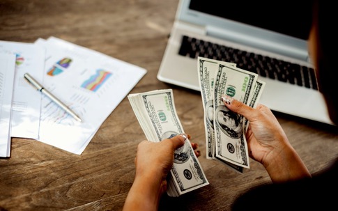 Danh sách những cung hoàng đạo tiền cứ vơi lại đầy trong suốt tháng Giêng năm Ất Tỵ
