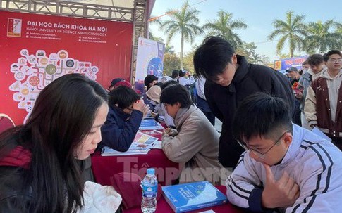 Đại học Bách khoa Hà Nội đưa công thức quy đổi điểm tuyển sinh năm 2025