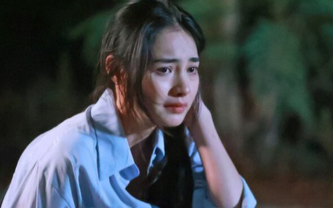 Vợ cũ của chồng đột nhiên chuyển cho tôi 500 triệu, 2 tiếng sau thì tôi nhận tin sốc đến mức đứng không vững