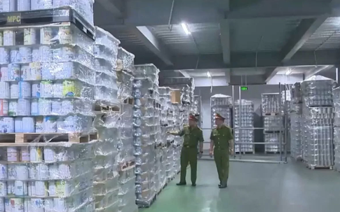 Tin sáng 13/4: Sau kẹo Kera, Bộ Công an bóc vụ sữa giả cực lớn doanh thu gần 500 tỷ đồng; Giá vàng đắt nhất lịch sử, vượt mốc 106 triệu đồng/lượng