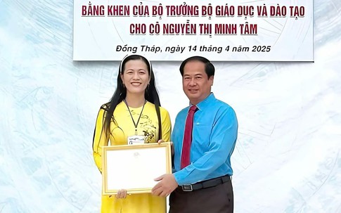 Nữ giáo viên Đồng Tháp được Bộ trưởng GD-ĐT tặng bằng khen vì truyền cảm hứng