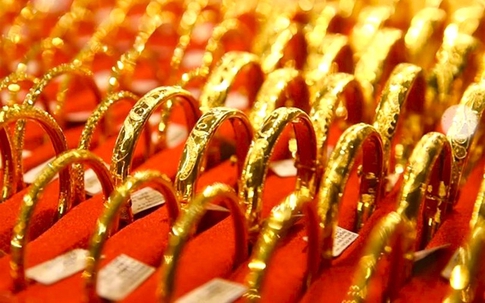 Tin sáng 16/4: Vàng miếng SJC và vàng nhẫn biến động bất ngờ; đàn voi rừng xuất hiện ở khu dân cư Đồng Nai