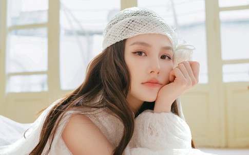 Sau vài tháng sinh con, Diễm My 9X gây chú ý với nhan sắc thăng hạng