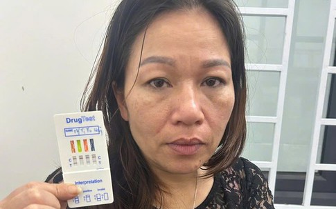 Người phụ nữ U50 'bay lắc' cùng 2 thanh niên trong phòng trọ