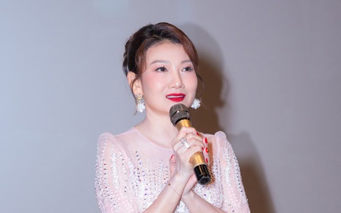 Nữ NSND gạo cội bị trật xương sườn trong phim của Victor Vũ