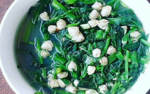 3 loại rau dễ 'ngậm thuốc trừ sâu' nhất chợ, nhất là cái số 1