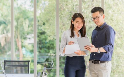 Top cung hoàng đạo cuốn hút chốn công sở