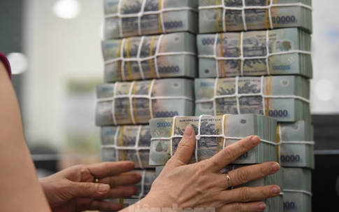 Duy nhất ngân hàng có lãi suất cao 8,1% khi gửi tiền 13 tháng: Gửi tiết kiệm 100 triệu đồng nhận bao nhiêu tiền lãi?