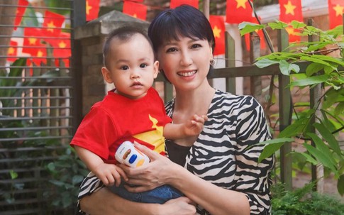 Mẹ vợ Đoàn Văn Hậu lại gây chú ý