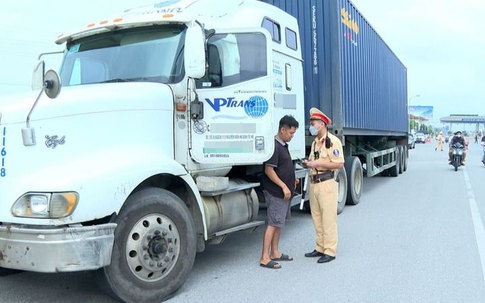 Vi phạm lỗi này, năm 2025 chủ xe ô tô có thể bị phạt tới 150 triệu đồng