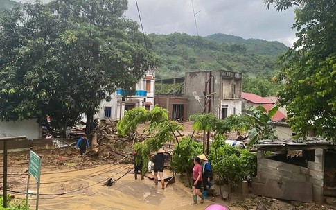 Mưa lớn khiến nhiều người mất tích ở Bắc Kạn