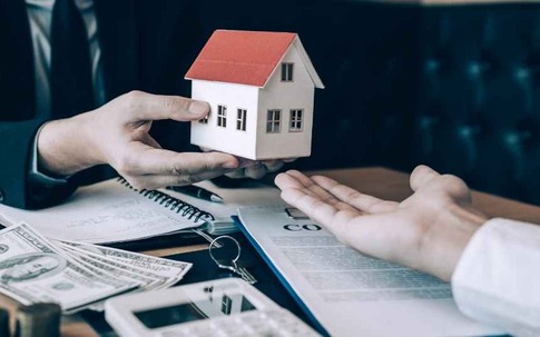 Cái kết đắng cho gã đàn ông khôn lỏi chuyển hết tài sản cho vợ khi ly hôn để quỵt nợ