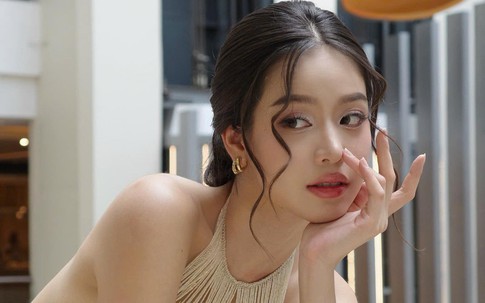 Hoa hậu Việt Nam quê Đà Nẵng nói gì trước khi kết thúc 2 năm nhiệm kỳ?