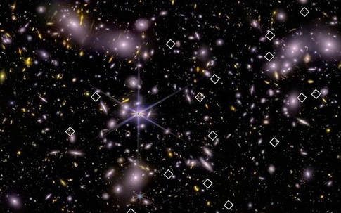Thứ biến đổi vũ trụ 13 tỉ năm trước lộ ra trong bức ảnh NASA