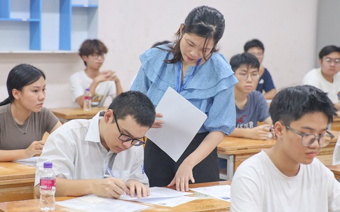 Các quy định trong phòng thi tốt nghiệp THPT 2025 thí sinh nhất thiết phải nhớ