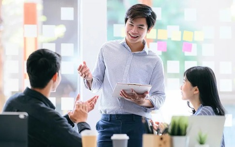 Nói ra 3 điều này là 'tự đào hố chôn mình', người EQ cao không bao giờ dại dột tiết lộ